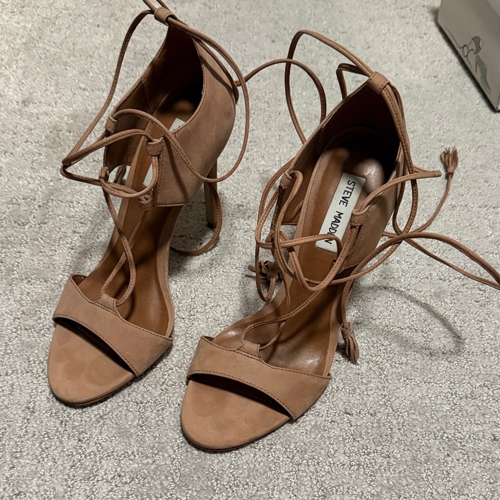 Steve Madden Lace-Up Tan Heels